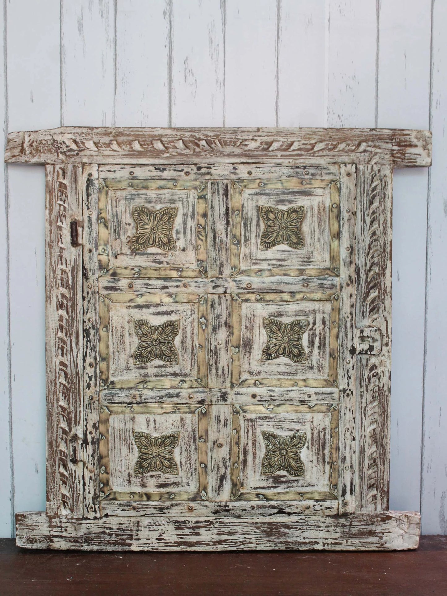 Rajasthani Wooden Window – Village Look Decor