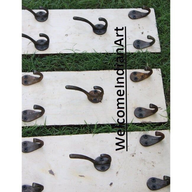 Wooden Key Hanger Unique Design Model 1