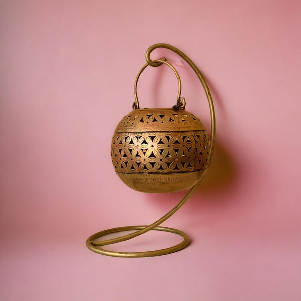 Handcrafted Candle Tea Light Of Iron (Basket With Stand)