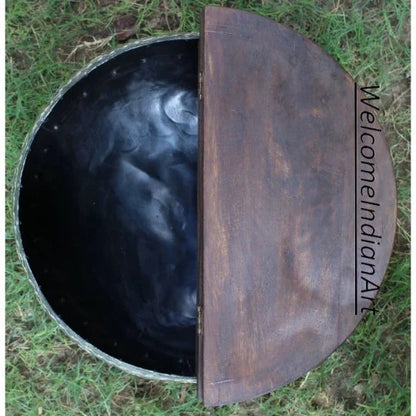 Vintage Iron Pot Rustic Decor & Styling for Gardens