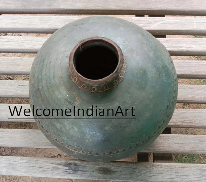 Vintage Iron Pot Rustic Decor & Styling for Gardens