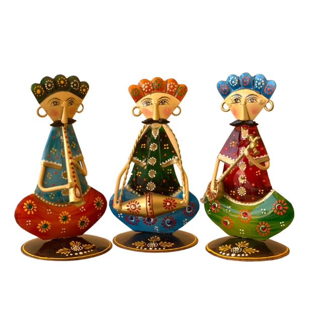 Best selling sitting iron metal musician set of 3 with the rajasthani theme decorative table top showpieces.