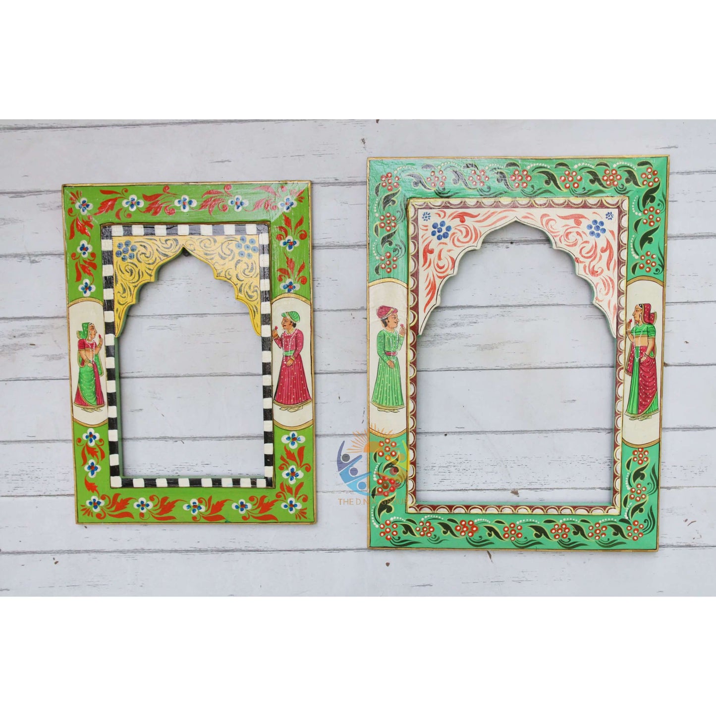 Handcrafted Artistic Wood Frame | Dual Use Design