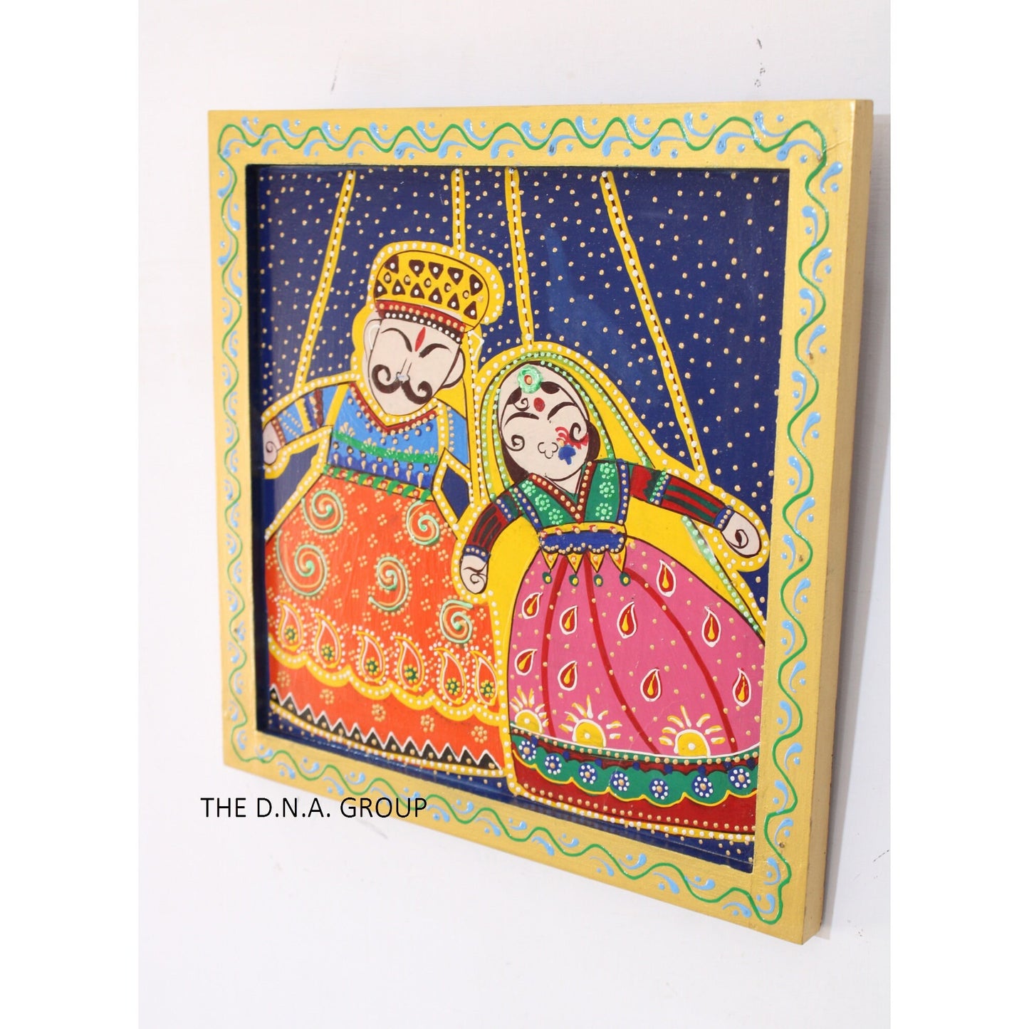 Wooden Hand Painted Radha And Kinq Queen Painting