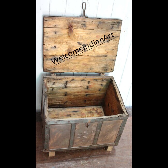 Antique Wooden Box Antique Advertising Metal