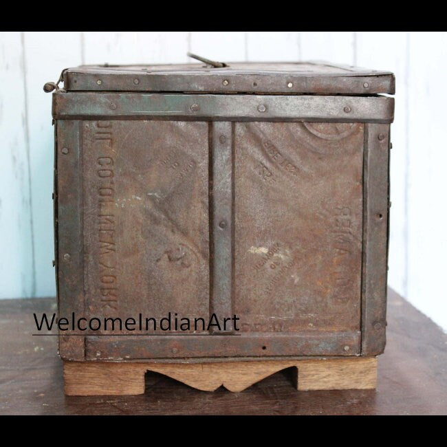 Antique Wooden Box Antique Advertising Metal