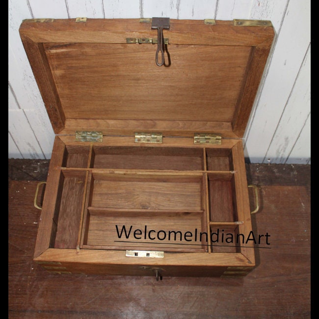 Antique Wooden Trunk Treasure Chest Model 1