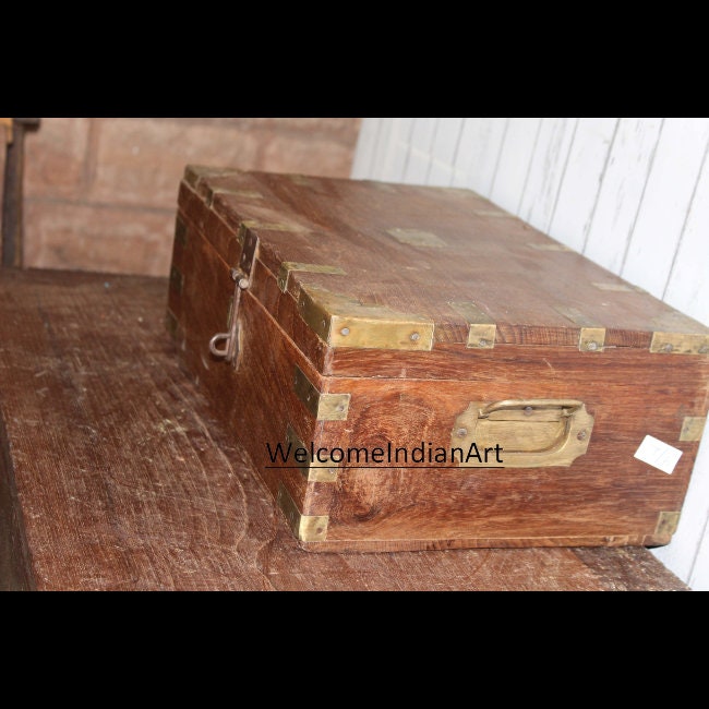 Antique Wooden Trunk Treasure Chest Model 1