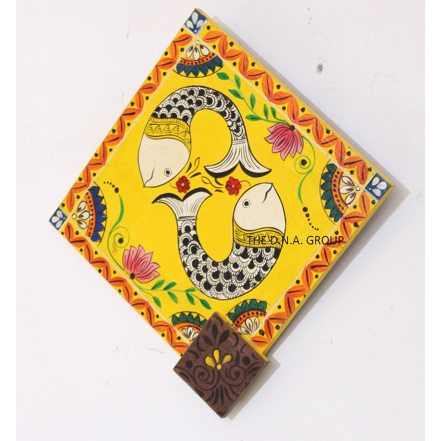 Wood Handpainted Kite Wall Decor Fish Pattern
