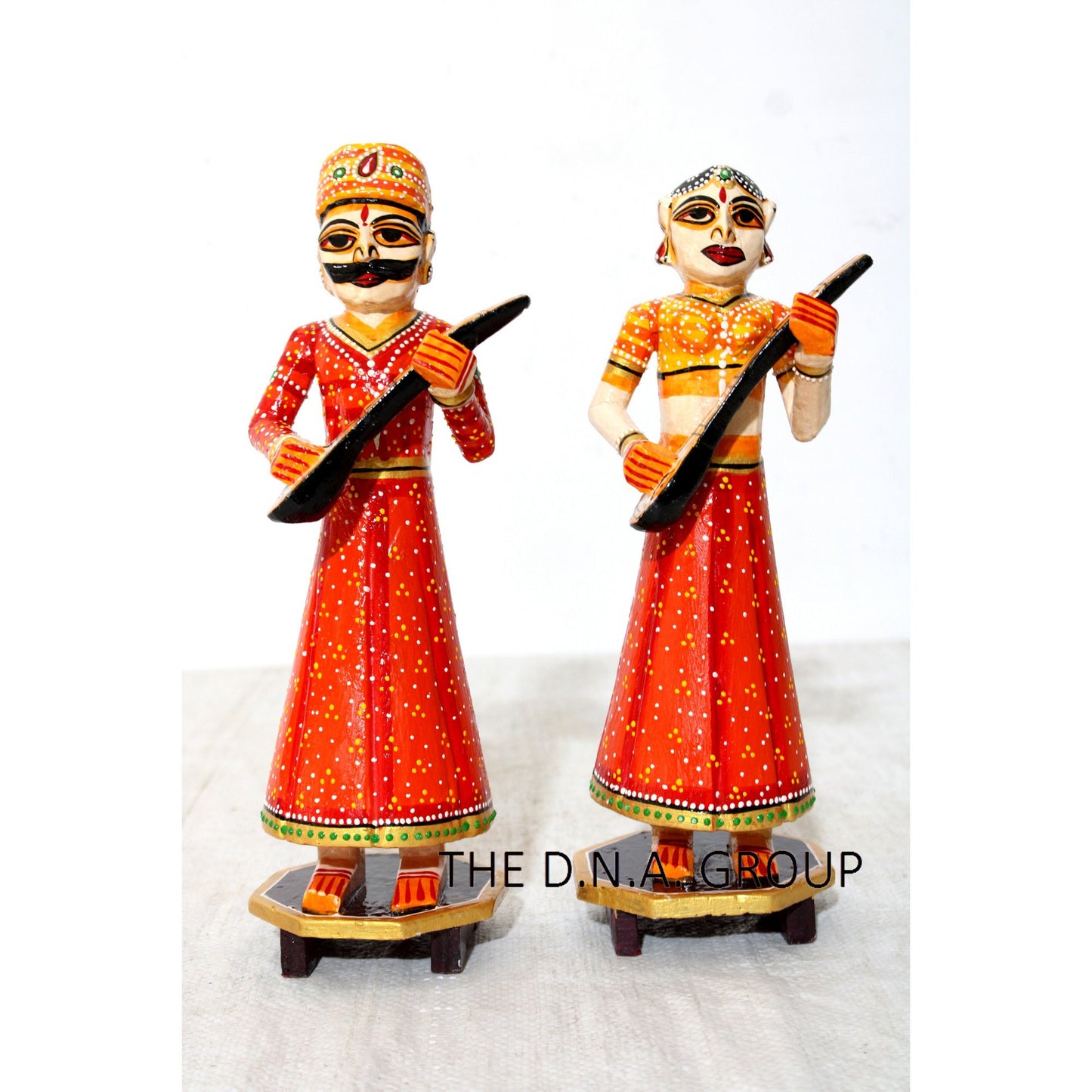 Handmade Standing Wooden Musical Statue Pattern 1