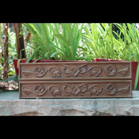 Antique Wooden Carved Wall Art Model 1