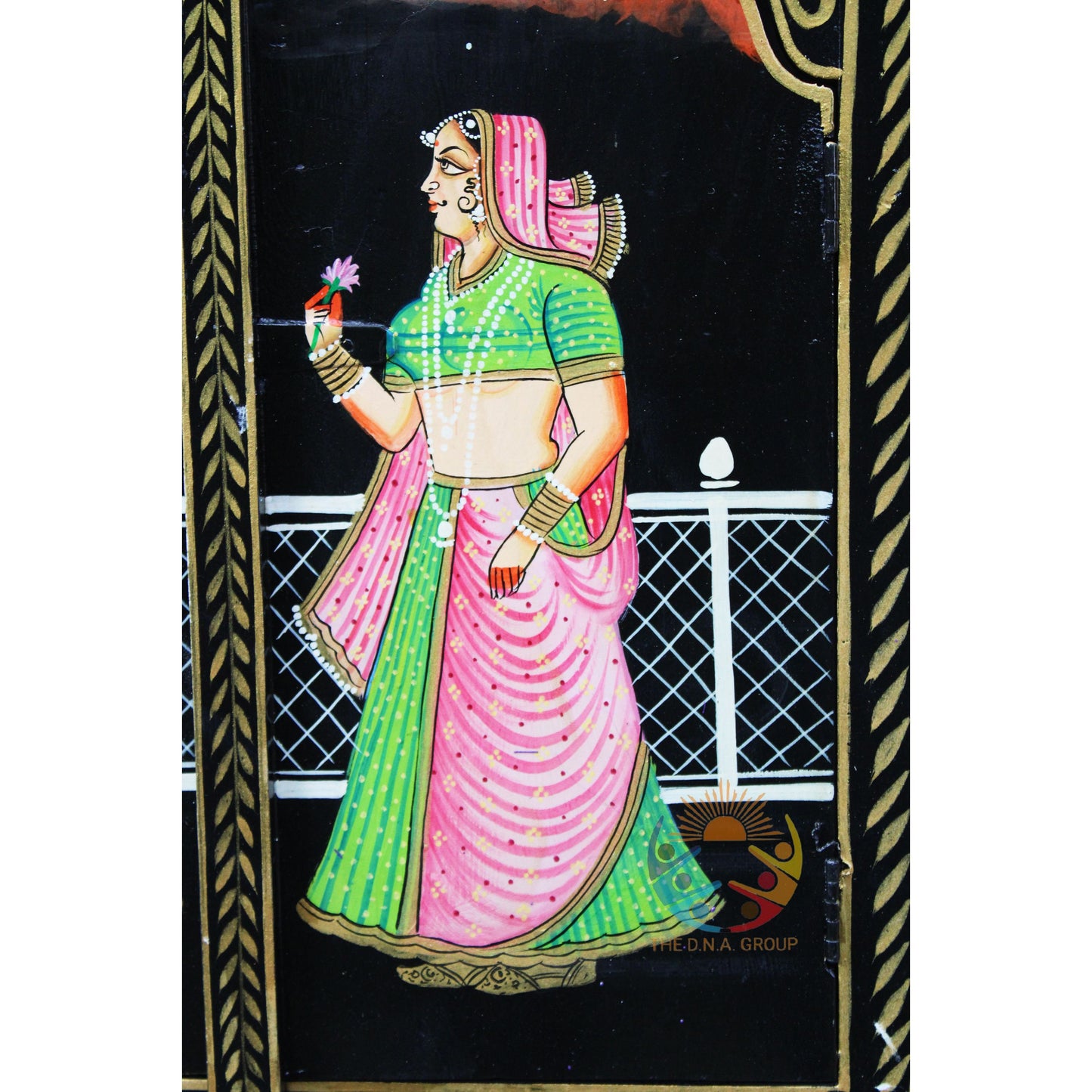 Royal King Queen Hand-Painted Window Frame
