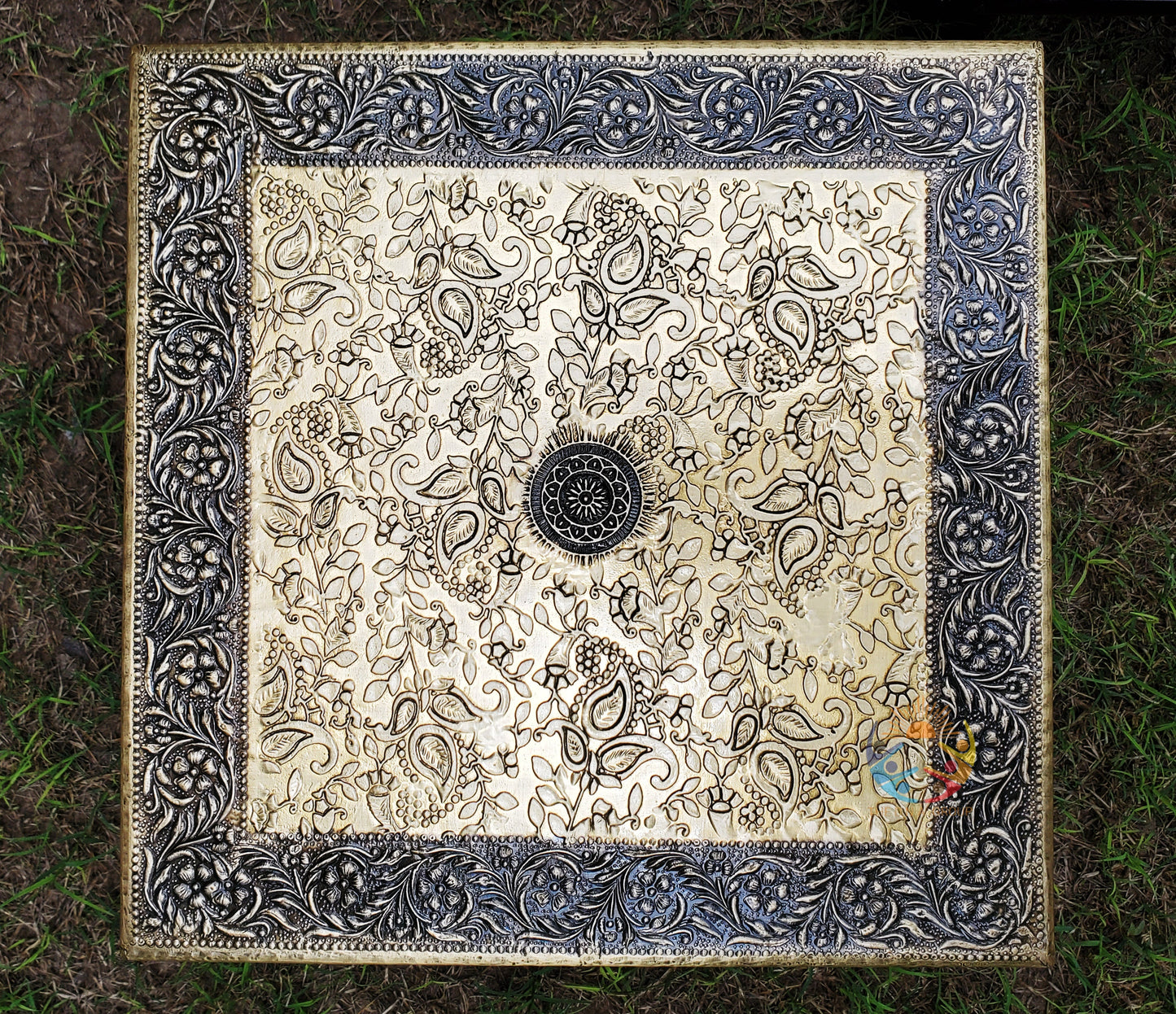Unique Puja Bajot – Hand-Painted Wooden Chowki